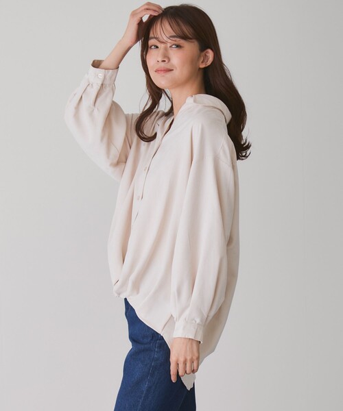 Jayro(ジャイロ)の「マイクロコール裾タックブラウス(シャツ/ブラウス・レディース・ピンク/ベージュ/ブラック/ブルー・M)」の13枚目の写真