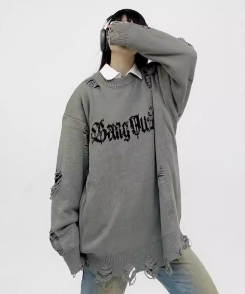 lilful(リルフル)の「フロントロゴオーバーサイズダメージ加工ニット(ニット/セーター・メンズ・ブラック/グレー・M/L)」の3枚目の写真