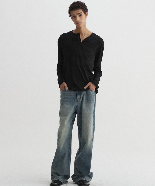 DNSR（ディーエヌエスアール）の「ストライプデニムパンツブルー（デニムパンツ・メンズ・その他・SMALL/MEDIUM/LARGE/X-LARGE）」の2枚目の写真