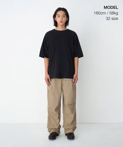 MUSINSA STANDARD（ムシンサスタンダード）の「コットンパラシュートバンディングカーゴパンツ[ベージュ]（その他パンツ・メンズ・その他・38/34/36/40/42/26/28/30/32）」の3枚目の写真