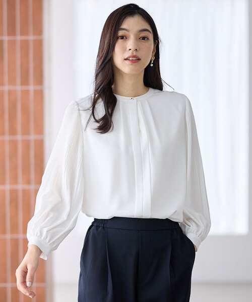 ANY(エニィ)の「プリーツブラウス(シャツ/ブラウス・レディース・ネイビー系/ホワイト系・LARGE/MEDIUM)」の3枚目の写真