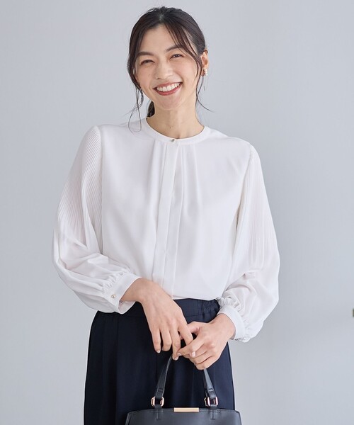 ANY(エニィ)の「プリーツブラウス(シャツ/ブラウス・レディース・ネイビー系/ホワイト系・LARGE/MEDIUM)」の8枚目の写真