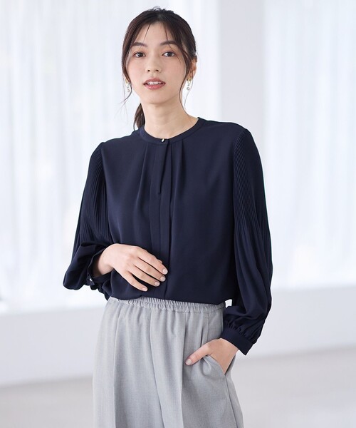 ANY(エニィ)の「プリーツブラウス(シャツ/ブラウス・レディース・ネイビー系/ホワイト系・LARGE/MEDIUM)」の19枚目の写真