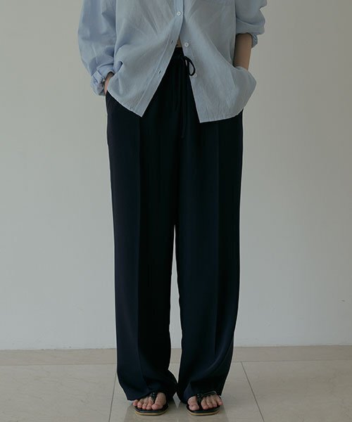 LINGSEOUL(リングソウル)の「relax banded pants-navy(スラックス・レディース・その他・FREE)」の1枚目の写真