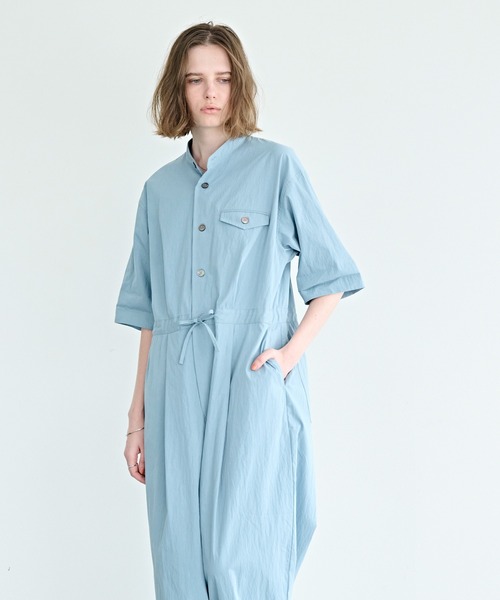 kha:ki（カーキ）の「「KHA:KI / カーキ」ハーフスリーブ ジャンプスーツ（その他パンツ・レディース・ブラック/ブルー・1/2）」の8枚目の写真