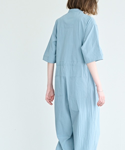 kha:ki（カーキ）の「「KHA:KI / カーキ」ハーフスリーブ ジャンプスーツ（その他パンツ・レディース・ブラック/ブルー・1/2）」の12枚目の写真