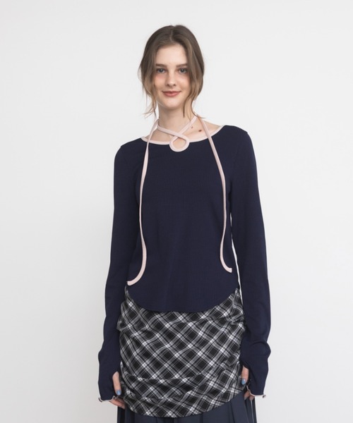 idem（イデム）の「bi color choker long sleeve tops / バイカラーチョーカーロングスリーブトップス（Tシャツ/カットソー・レディース・ネイビー/モカ・FREE）」の7枚目の写真