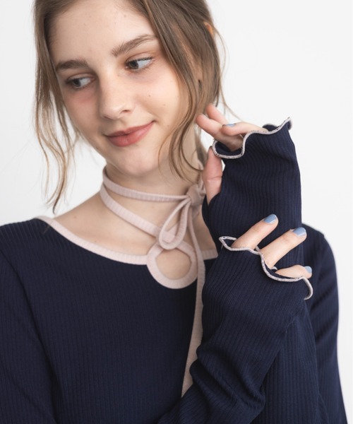 idem（イデム）の「bi color choker long sleeve tops / バイカラーチョーカーロングスリーブトップス（Tシャツ/カットソー・レディース・ネイビー/モカ・FREE）」の16枚目の写真