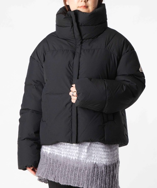 Pyrenex（ピレネックス）の「PYRENEX HARMONIE CROP SHORT DOWN JACKET ピレネックス アルモニ クロップ ショート ダウンジャケット（ダウンジャケット/コート・レディース・ブラック・38/40）」の7枚目の写真
