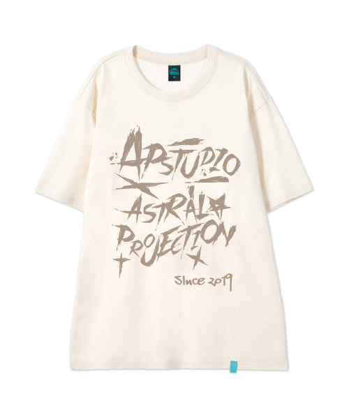 ASTRAL PROJECTION（アストラルプロジェクション）の「[ラフレタリング]コットンルーズフィット半袖Tシャツ_バターミルク（Tシャツ/カットソー・メンズ・その他・LARGE/MEDIUM/X-LARGE/XX-LARGE）」の2枚目の写真