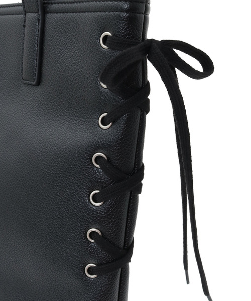 CONVERSE TOKYO（コンバーストウキョウ）の「LACE-UP FLAT TOTE BAG（トートバッグ・レディース・シルバー/ブラック・FREE）」の11枚目の写真