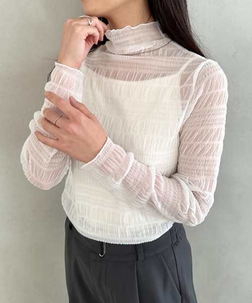 LOVALOT（ラバロット）の「シアーハイネックトップス ギャザー（Tシャツ/カットソー・レディース・ブラック/アイボリー/ホワイト・FREE）」の10枚目の写真