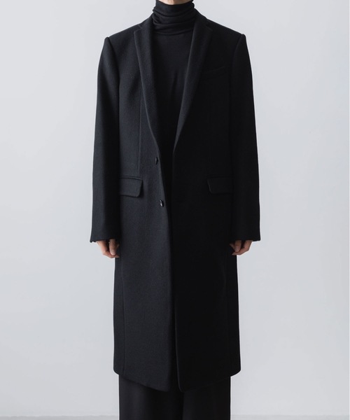 ato（アトウ）の「NEW ENGLAND LAMB  CHESTERFIELD COAT（チェスターコート・メンズ・ベージュ/ブラック・44/46/48）」の3枚目の写真