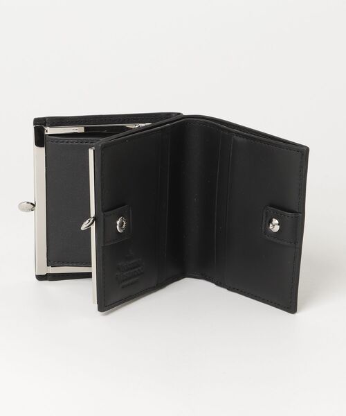 LEATHER STUDS CLASP BIFOLD WALLET（財布）｜Vivienne Westwood MAN