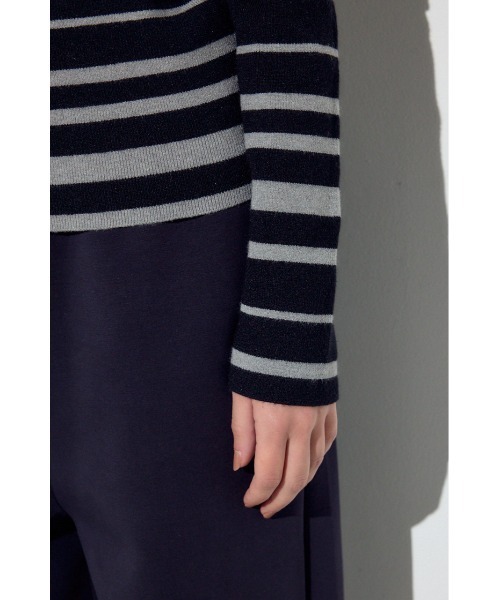 AZUL by moussy(アズールバイマウジー)の「オフショルニットトップス(ニット/セーター・レディース・アイボリー/ブラック/ブラウン系その他/グレー系その他・FREE)」の6枚目の写真