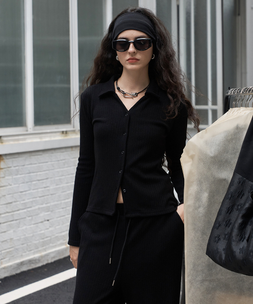 320SHOWROOM(320ショールーム)の「Open collar Ribbed Cardigan Black(カーディガン/ボレロ・レディース・その他・FREE)」の1枚目の写真