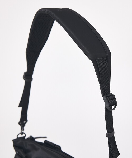 ABAHOUSE（アバハウス）の「【DsBk / ディーエスビーケー】SquareSmartTOTE/スクエアスマートトート/撥水加工トート/ユニセックス（トートバッグ・メンズ・ネイビー/グレー/ブラック/カーキ・フリー）」の11枚目の写真