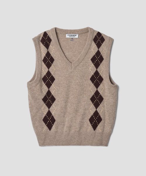 TTUDEMENT（トュードメント）の「MUTED ARGYLE VEST BEIGE（ベスト・レディース・その他・FREE）」の3枚目の写真