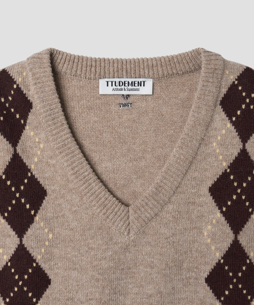 TTUDEMENT（トュードメント）の「MUTED ARGYLE VEST BEIGE（ベスト・レディース・その他・FREE）」の5枚目の写真