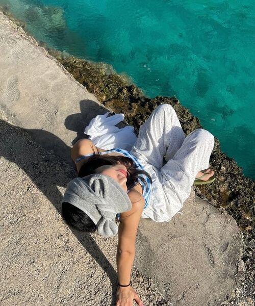 ITZAVIBE（イッザバイブ）の「FLOWER GARDEN BANDING PANTS - IVORY（その他パンツ・レディース・その他・ONE SIZE）」の6枚目の写真