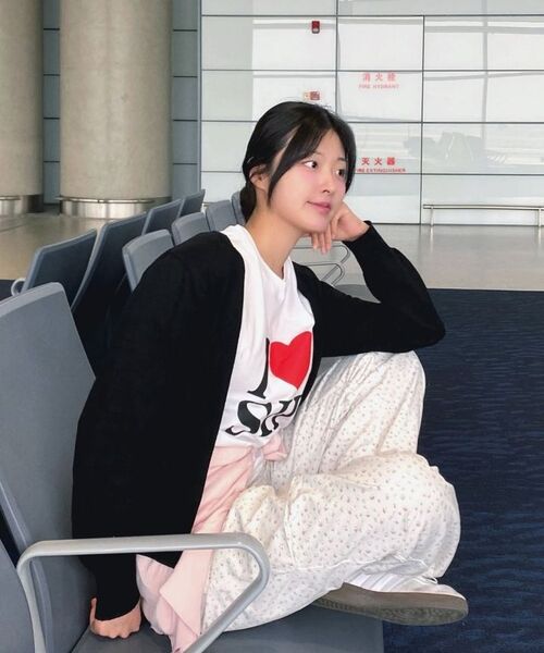 ITZAVIBE（イッザバイブ）の「FLOWER GARDEN BANDING PANTS - IVORY（その他パンツ・レディース・その他・ONE SIZE）」の7枚目の写真