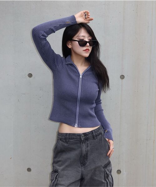 MUSINSA STANDARD WOMAN（ムシンサスタンダードウーマン）の「ウィメンズツートンリブスリムニットジップアップ[ブルーグレー]（カーディガン/ボレロ・レディース・その他・X-SMALL/SMALL/MEDIUM/LARGE）」の9枚目の写真
