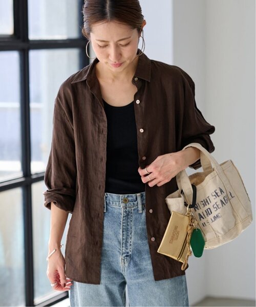 FRAMeWORK(フレームワーク)の「≪新色 / 追加≫フレンチリネンレギュラーシャツ(シャツ/ブラウス・レディース・ホワイト/ブラウン/グリーン/ピンク/ブルー/ネイビー/ダークブルー・FREE)」の17枚目の写真