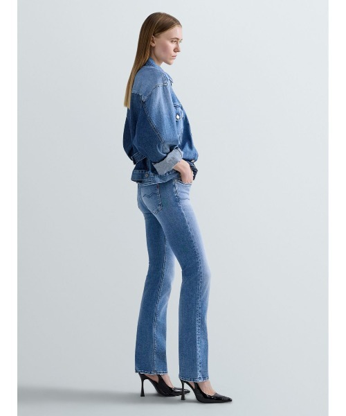 REPLAY(リプレイ)の「ブーツカットNEW LUZ FLARED モダールストレッチデニム(デニムパンツ・レディース・ダークブルー・W28xL30/W26xL30/W25xL30/W27xL30/W23xL30/W29xL30/W24xL30)」の4枚目の写真