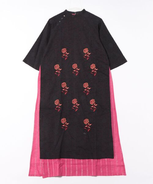 チャイハネ(チャイハネ)の「【チャイハネ】ペティナ刺繍ワンピース(ワンピース・レディース・ブラック/ブルー/ホワイト・FREE)」の2枚目の写真