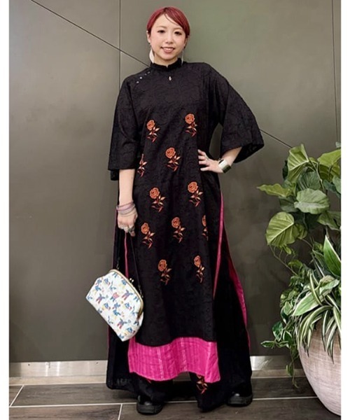 チャイハネ(チャイハネ)の「【チャイハネ】ペティナ刺繍ワンピース(ワンピース・レディース・ブラック/ブルー/ホワイト・FREE)」の14枚目の写真