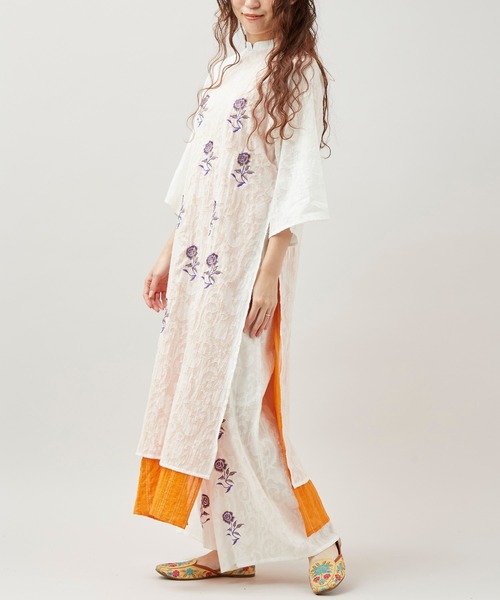 チャイハネ(チャイハネ)の「【チャイハネ】ペティナ刺繍ワンピース(ワンピース・レディース・ブラック/ブルー/ホワイト・FREE)」の10枚目の写真