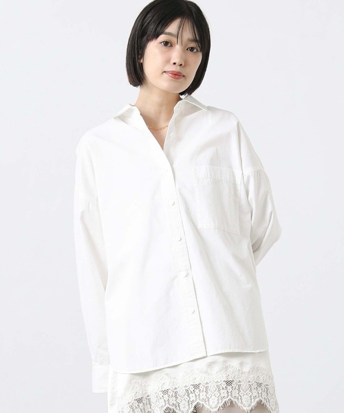 Gready Brilliant（グレディブリリアン）の「バックロゴ刺繍シャツ（シャツ/ブラウス・レディース・オフホワイト/インディゴブルー・38）」の11枚目の写真