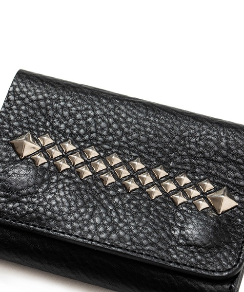 CALEE(キャリー)の「CALEE/キャリー STUDS LEATHER FLAP HALF WALLET スタッズデザイン レザー財布 2026年 夏 夏服(財布・メンズ・ブラック・FREE)」の3枚目の写真