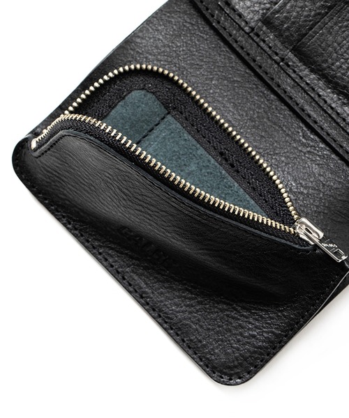 CALEE(キャリー)の「CALEE/キャリー STUDS LEATHER FLAP HALF WALLET スタッズデザイン レザー財布 2026年 夏 夏服(財布・メンズ・ブラック・FREE)」の7枚目の写真
