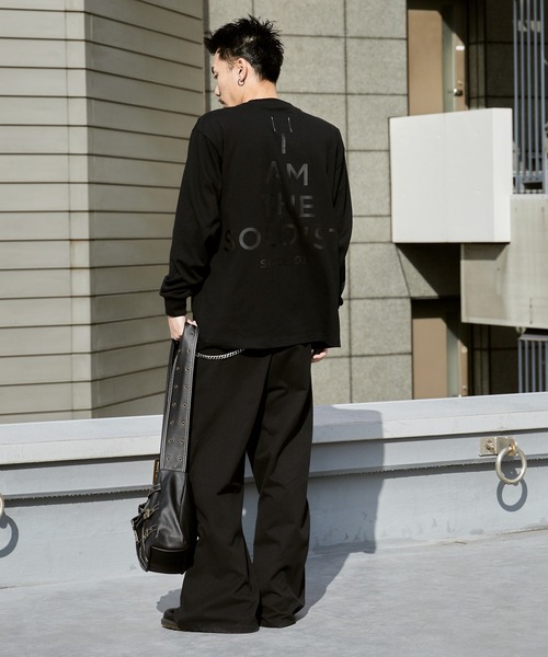 TAKAHIROMIYASHITATheSoloIst.（タカヒロミヤシタザソロイスト）の「TAKAHIROMIYASHITATheSoloIst./タカヒロミヤシタザソロイスト. ×NEW ERA/ニューエラ L/S Oversized Tee. Tシャツ  2026年春夏（Tシャツ/カットソー・メンズ・ブラック・M/L/XL）」の13枚目の写真