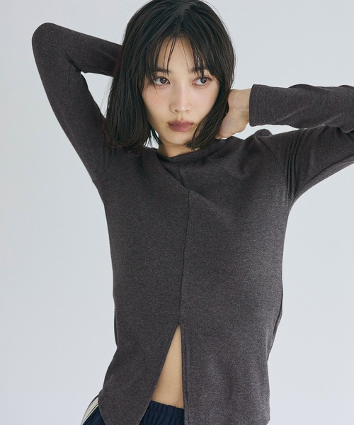 coca(coca)(コカ)の「とろみリブスリットトップス(Tシャツ/カットソー・レディース・ホワイト/チャコール・S/M/L)」の5枚目の写真