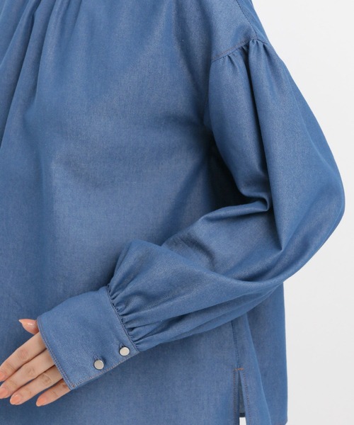 Andemiu（アンデミュウ）の「デニムボウタイブラウス641623（シャツ/ブラウス・レディース・ブルー/ネイビー・FREE）」の3枚目の写真