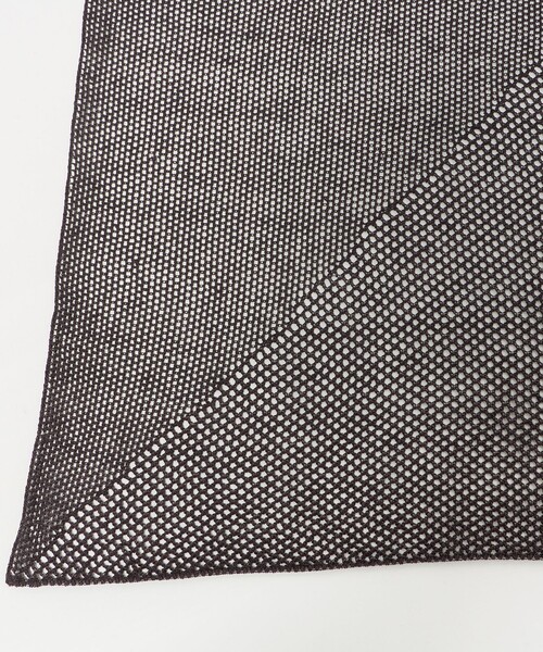 THROW（スロー）の「＜THROW＞ SUN Mesh（ストール/ショール・レディース・ダークブラウン・FREE）」の2枚目の写真