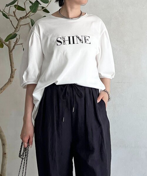 un dix cors(アンディコール)の「“SHINE ロゴTEE(Tシャツ/カットソー・レディース・ブラック/ベージュ/オフホワイト・FREE)」の5枚目の写真