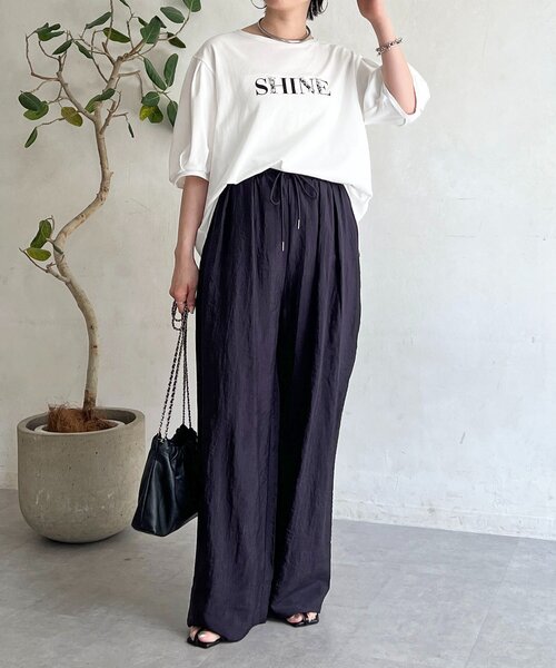 un dix cors(アンディコール)の「“SHINE ロゴTEE(Tシャツ/カットソー・レディース・ブラック/ベージュ/オフホワイト・FREE)」の6枚目の写真