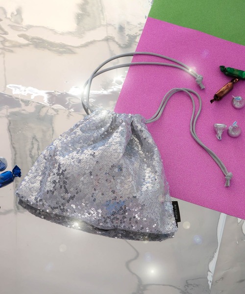 BAYFLOW（ベイフロー）の「BFスパンコール巾着（ポーチ・レディース・ゴールド/ブラック/シルバー・0）」の14枚目の写真