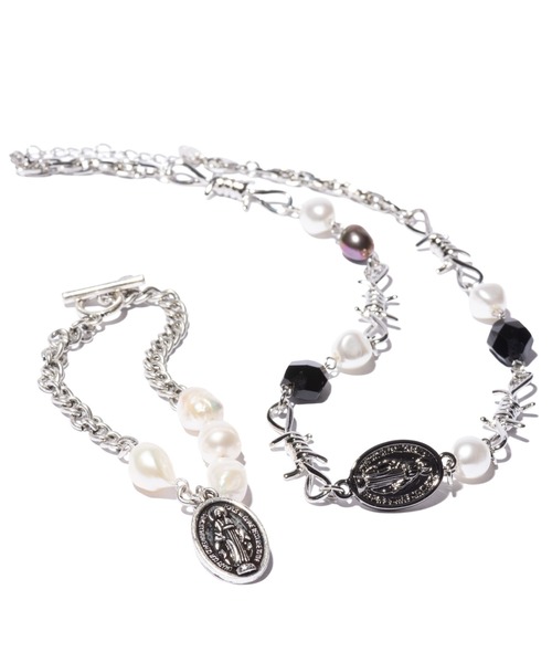 glamb(グラム)の「Maria Pearl Bracelet / マリアパールブレスレット(ブレスレット・メンズ・シルバー・FREE)」の14枚目の写真