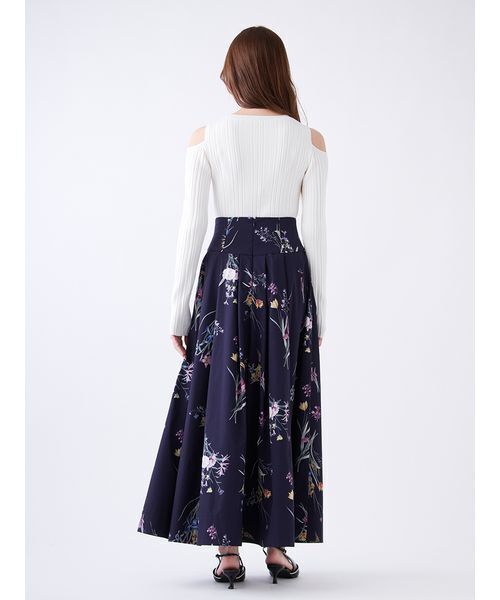 SNIDEL（スナイデル）の「ショルダースリットランダムリブプルオーバー（ニット/セーター・レディース・イエロー/オフホワイト/ブラック・F）」の4枚目の写真