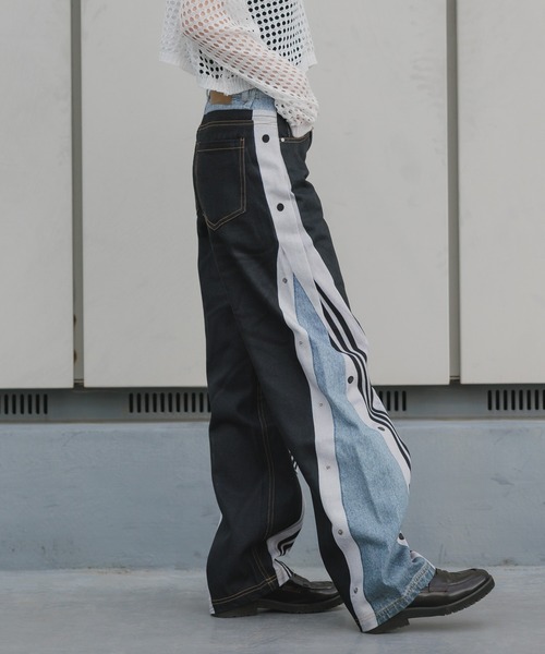 adidas（アディダス）の「adidas/アディダス VINTAGE ADIBREAK PRINTED