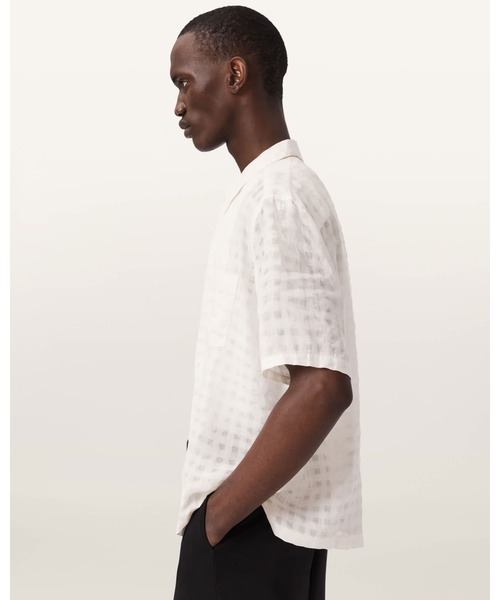 ALLSAINTS（オールセインツ）の「AUBREY SHORT SLEEVE LINEN BLEND SHIRT | AUBREY 半袖 リネン ブレンド シャツ（シャツ/ブラウス・メンズ・ホワイト・S/M/L/XS）」の5枚目の写真