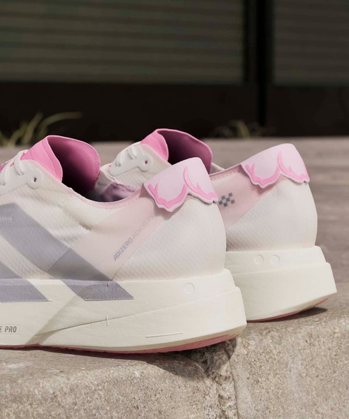 adidas（アディダス）の「アディゼロ アディオス プロ4 / ADIZERO ADIOS PRO 4 / ランニングシューズ / アディダス adidas（スニーカー・メンズ・ホワイト×ピンク・28.5cm/28.0cm/27.5cm/26.5cm/26.0cm/25.5cm/27.0cm）」の8枚目の写真