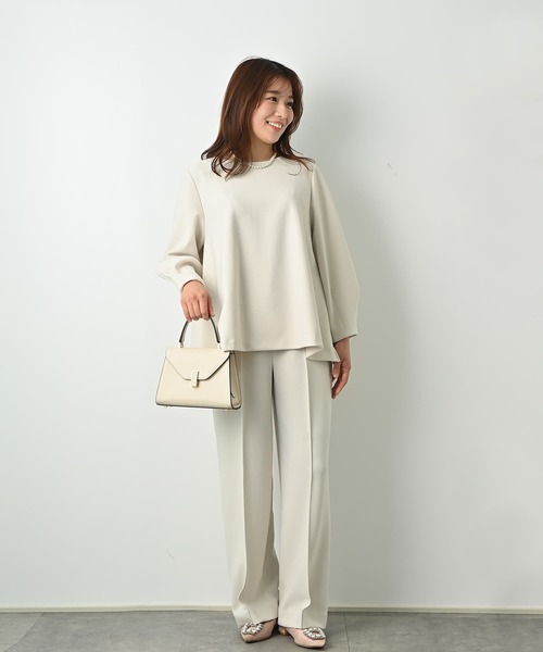 Brown&Street(ブラウンアンドストリート)の「【Refine】 センタータックストレートパンツ(スラックス・レディース・ブラック/ナチュラル・FREE/L~LL)」の5枚目の写真