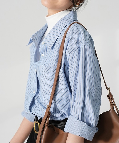 AMAJI(アマジ)の「ストライプシャツ(シャツ/ブラウス・レディース・ブルー/グレー/イエロー/グリーン・LARGE/MEDIUM/SMALL/X-LARGE)」の5枚目の写真