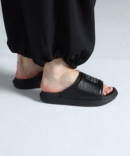 Y-3（ワイスリー）の「Y-3 SLIDE（サンダル・メンズ・ブラック系・22.5cm/23.5cm/24.5cm/25.5cm/26.5cm/27.5cm/28.5cm/29.5cm/30.5cm）」の6枚目の写真