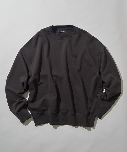 FRED PERRY(フレッドペリー)の「【FRED PERRY】OVERSIZED TIPPED SWEATSHIRT M3497/オーバーサイズド ティップド スウェットシャツ(スウェット・メンズ・ブラック/グレー/ブラウン・L/M/S)」の16枚目の写真